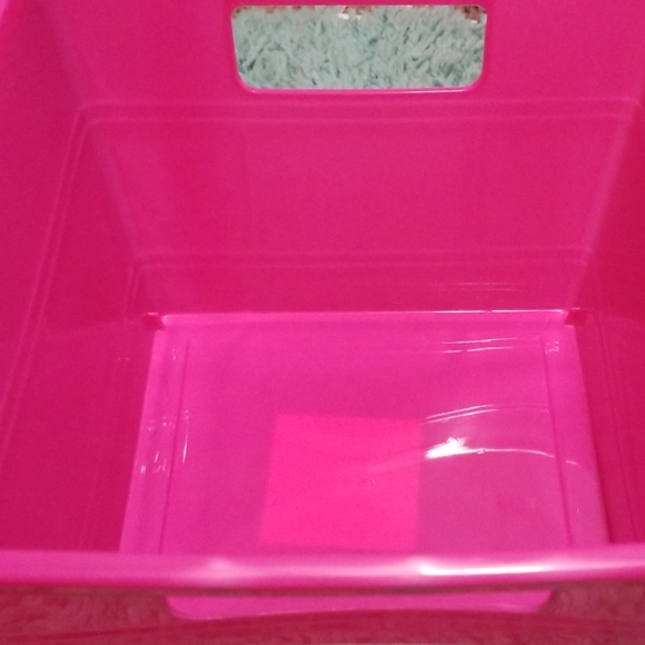 Box - Picture 2 of 3